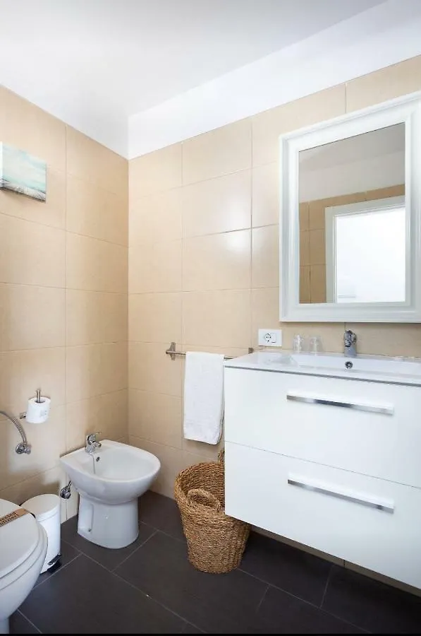 Vacation Home 1 Bed Los Cristianos Los Cristianos  Apartment